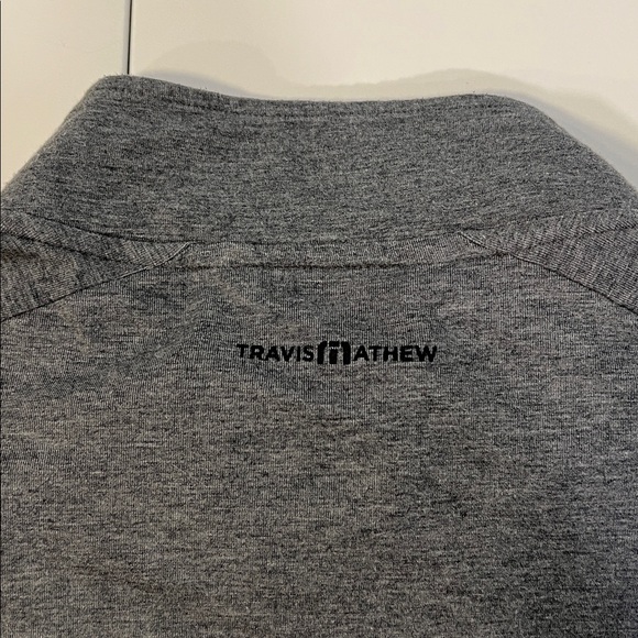 Travis Mathew Charcoal Zip-Up Sweater - 3/4‎ zip, golf sweatshirt - Picture 3 of 7